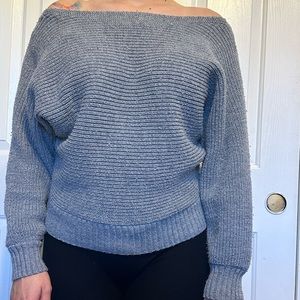 Knitted grey sweater off the shoulder from forever 21